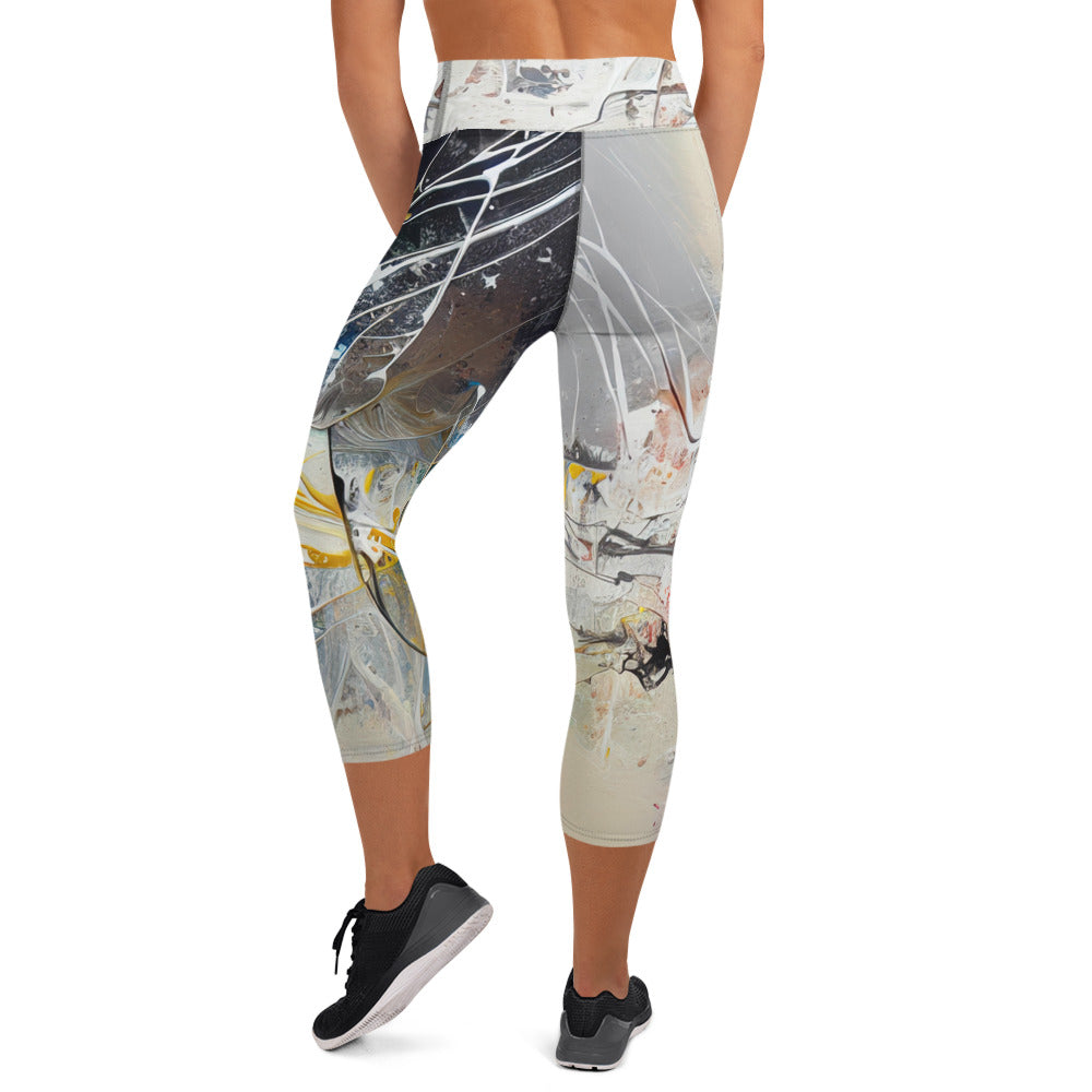 DMV 0240 Avant Garde Yoga Capri Leggings