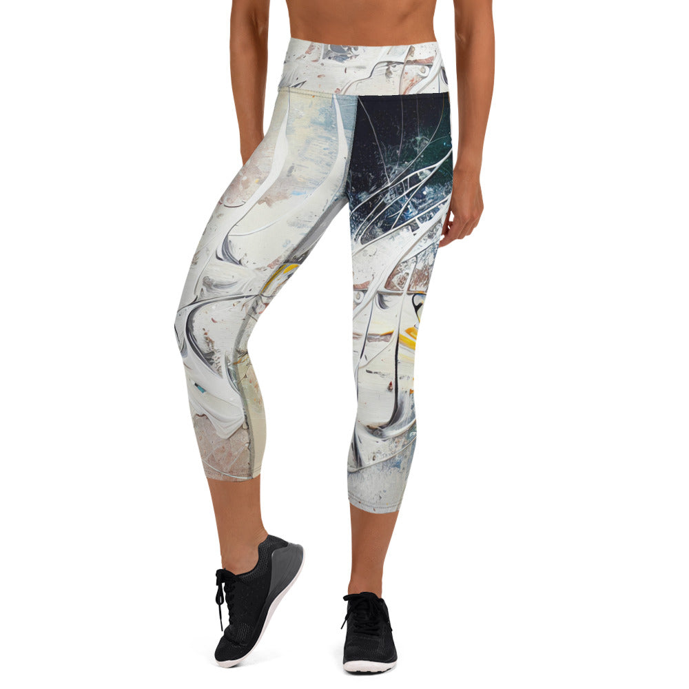 DMV 0240 Avant Garde Yoga Capri Leggings