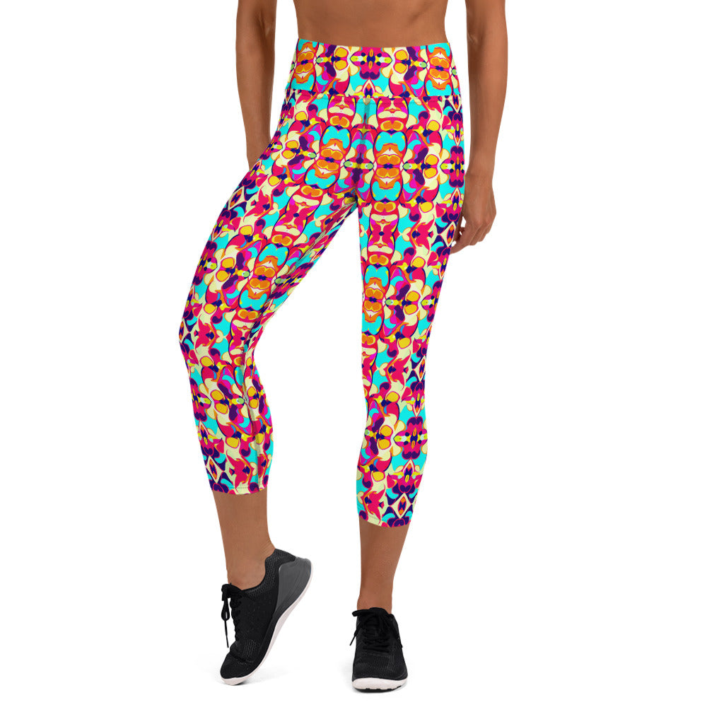 DMV 2052 Vintage Artsy Yoga Capri Leggings