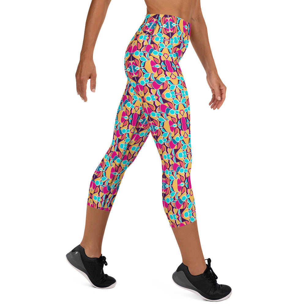 DMV 0010 Vintage Artsy Yoga Capri Leggings