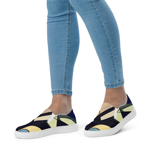 DMV 0234 Abstract Art Women’s slip-on canvas shoes