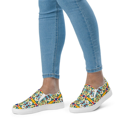 DMV 0102 Vintage Artsy Women’s slip-on canvas shoes