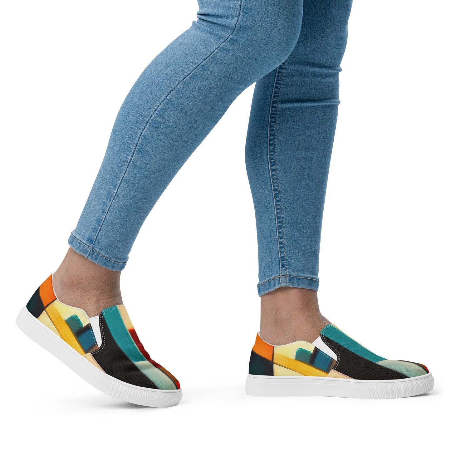 DMV 0282 Abstract Art Women’s slip-on canvas shoes